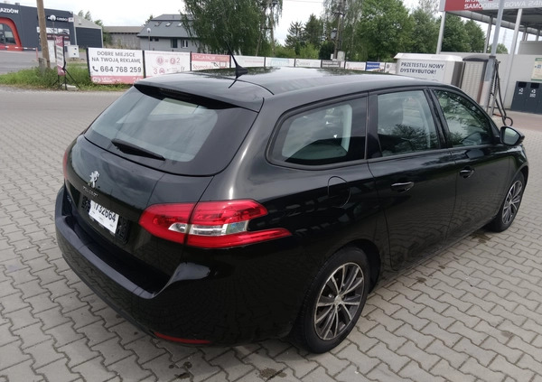 Peugeot 308 cena 25500 przebieg: 212000, rok produkcji 2014 z Szamotuły małe 379